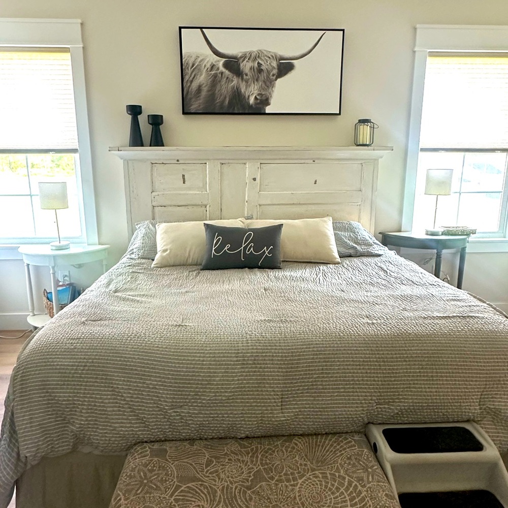 Kirkland’s Home Gray Striped King Comforter + 2 Shams